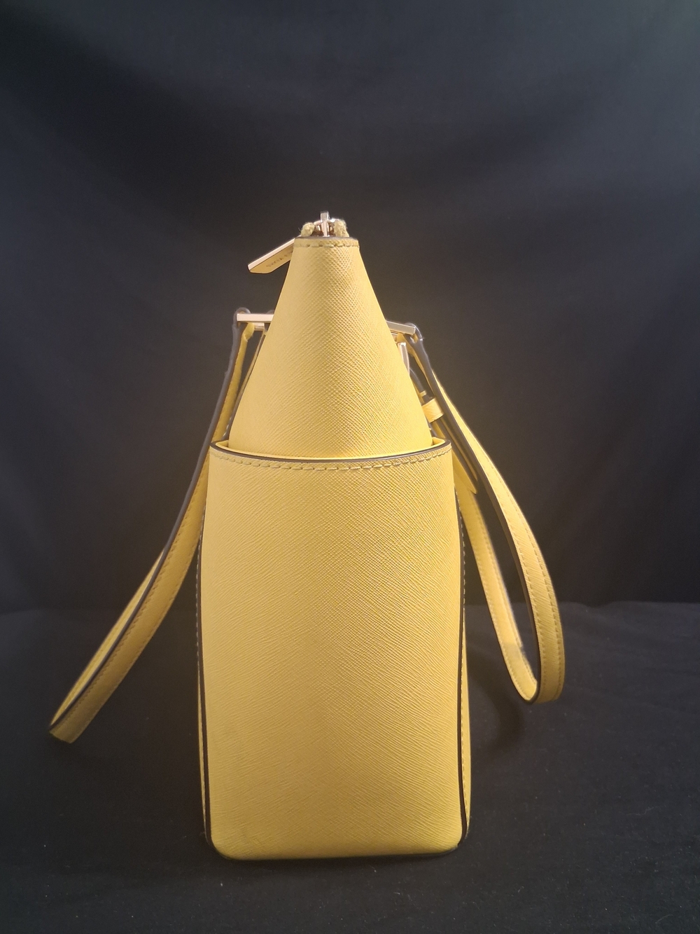 Michael Kors Charlotte Yellow Large Saffiano Leather Top-Zip Shoulder Tote - Picture 3 of 16